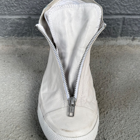 Converse x Guidi Women’s White Leather Zip-Up High-Top Sneakers - Picture 4 of 14